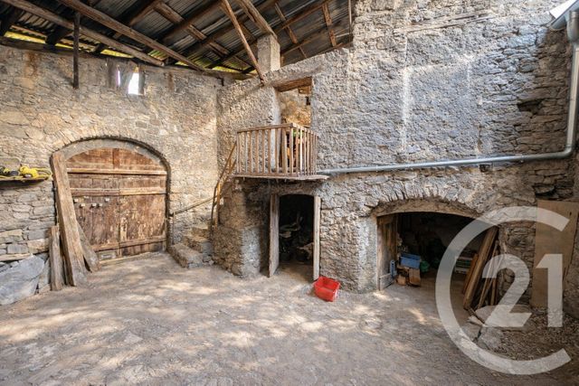 maison à vendre - 6 pièces - 197.05 m2 - GRAND AIGUEBLANCHE - 73 - RHONE-ALPES - Century 21 Atc