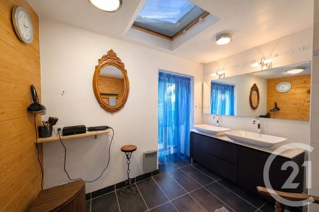 maison à vendre - 6 pièces - 197.05 m2 - GRAND AIGUEBLANCHE - 73 - RHONE-ALPES - Century 21 Atc