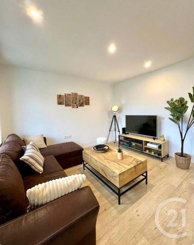 Appartement T3 à vendre - 3 pièces - 69.54 m2 - ALBERTVILLE - 73 - RHONE-ALPES - Century 21 Atc