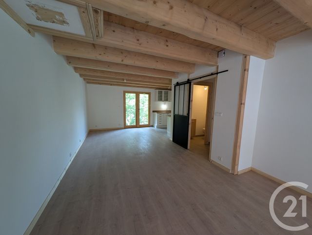 Appartement à vendre - 3 pièces - 83.0 m2 - ESSERTS BLAY - 73 - RHONE-ALPES - Century 21 Atc