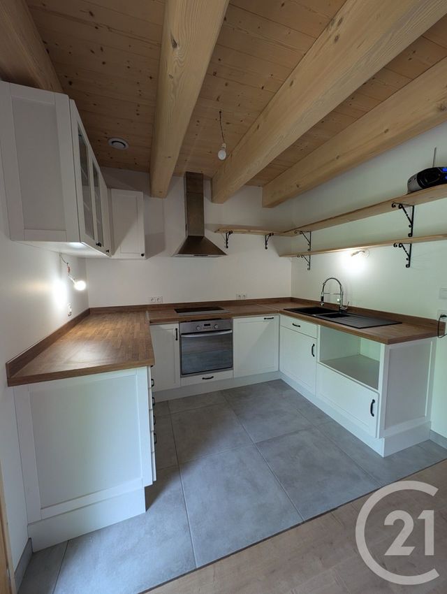 Appartement à vendre - 3 pièces - 83.0 m2 - ESSERTS BLAY - 73 - RHONE-ALPES - Century 21 Atc