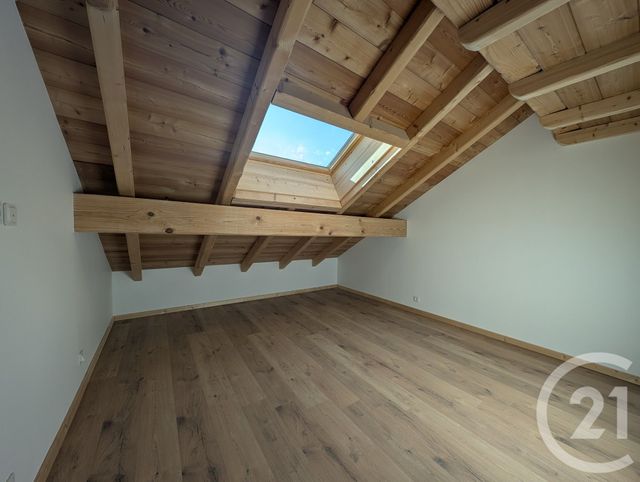 Appartement à vendre - 3 pièces - 83.0 m2 - ESSERTS BLAY - 73 - RHONE-ALPES - Century 21 Atc